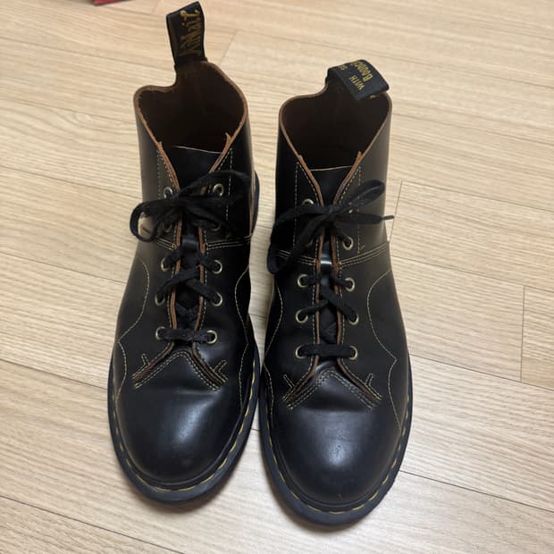 Uk9,280) 119,000원 닥터마틴 블랙 처치 스무스 몽키 부츠