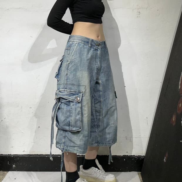 빈티지 연청 대대장 데님 멀티 포켓 디테일 와이드 버뮤다 팬츠  