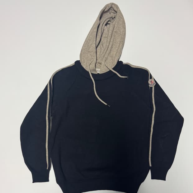 여성 몽클레어 커스텀 니트 후드티 s