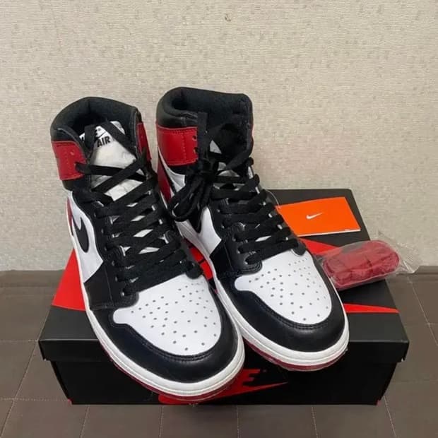 조던1 하이 블랙토2016