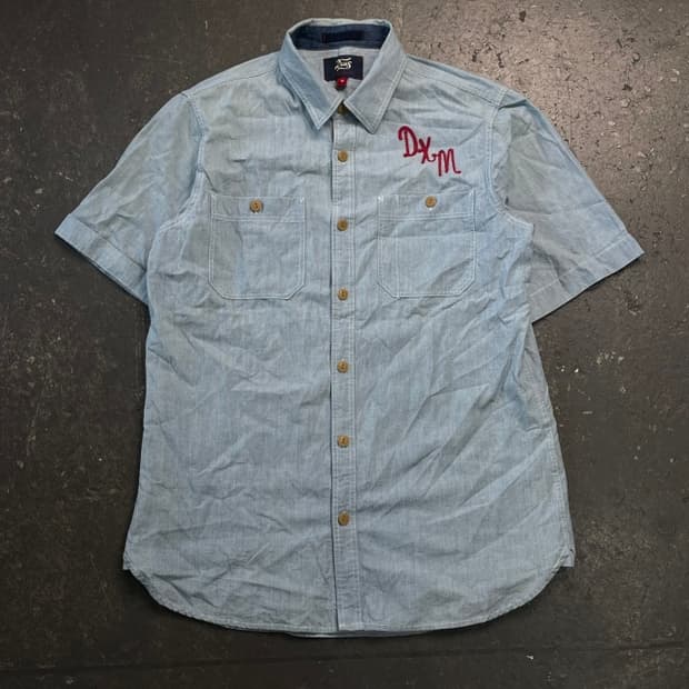 100 데우스 반팔 셔츠