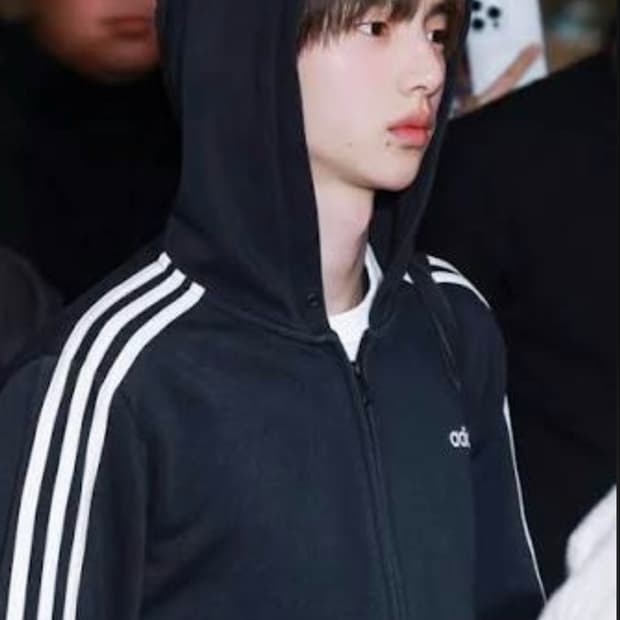 코르티스 주훈 픽 아디다스 블랙 후드집업
