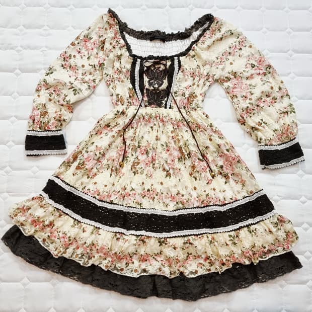 로즈 플로럴 레이스 프릴 원피스