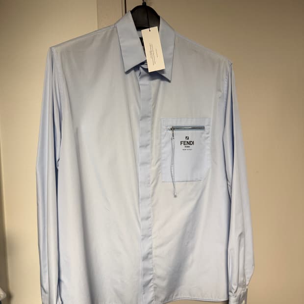 펜디 셔츠 39사이즈 105정도