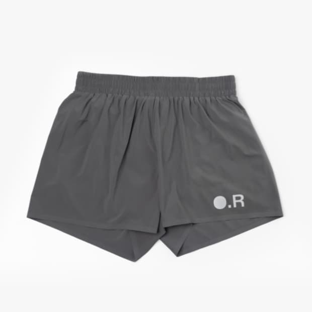 Optimistic runners OR 매트쇼츠 graphite grey