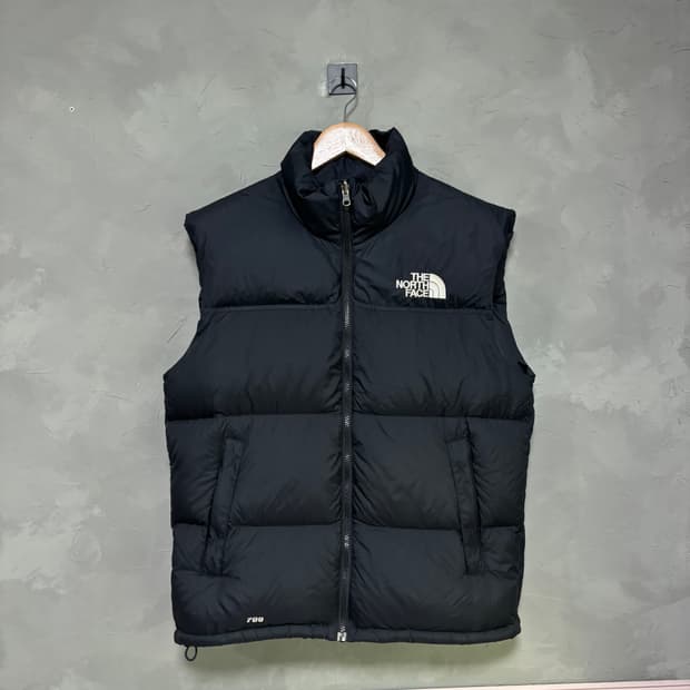 노스페이스 눕시 700 구스다운 패딩 조끼 검정