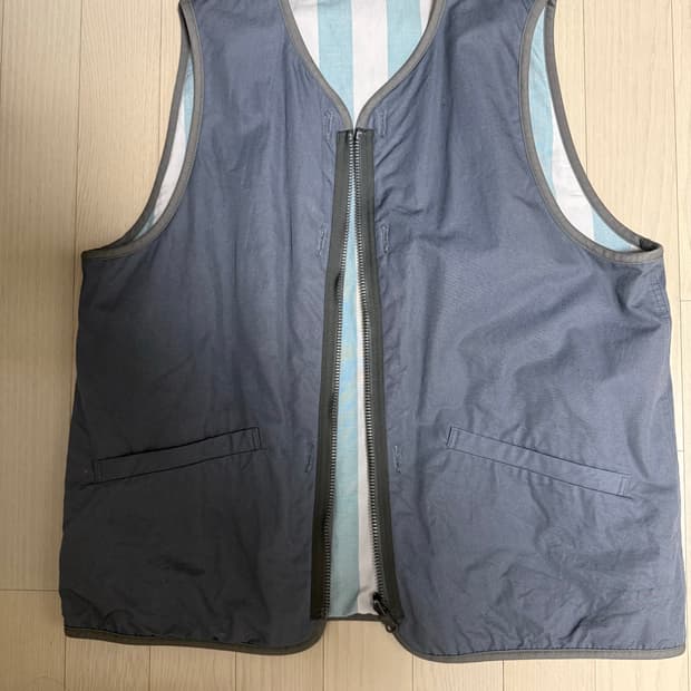 비즈빔 아이리스 조끼 판매합니다