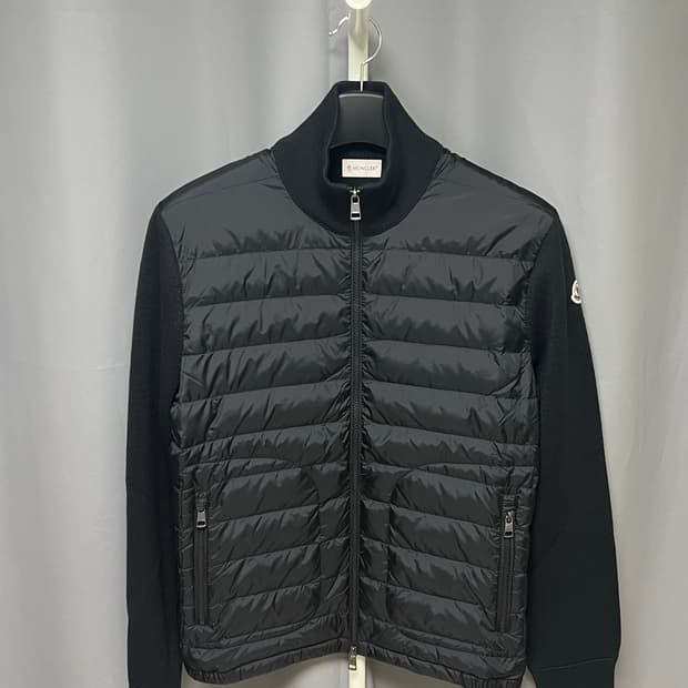 [정품] 25FW / 몽클레어 니트패딩 블랙 M
