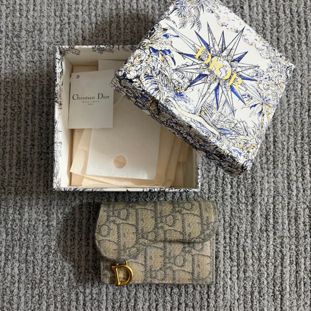 디올 오블리크 새들 카드지갑