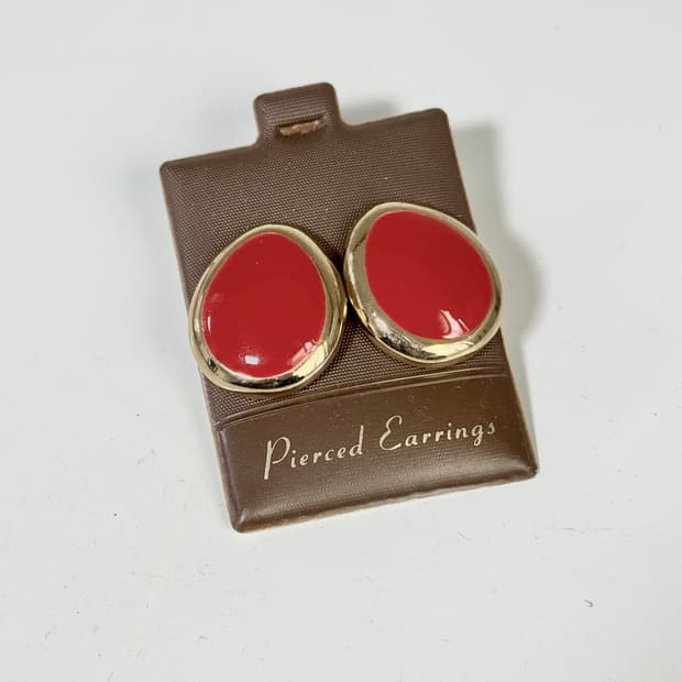 영롱한 레드 에나멜 금장 포인트 귀걸이 (미사용)