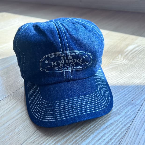  THE H.W. DOG & CO. 도그앤코 모자입니다