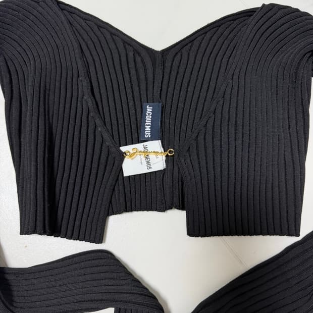 JACQUEMUS La maille pralu 자크뮈스 볼레로