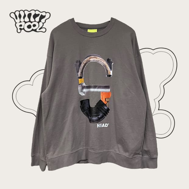 NSAD 테크 그래픽 맨투맨 L 그레이