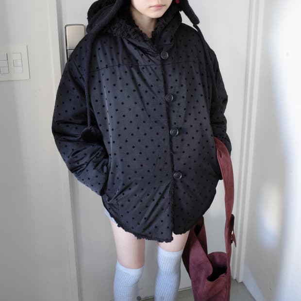 인앤양인하모니 리버시블 도트 자켓