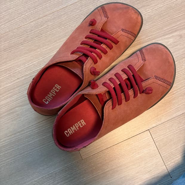 캠퍼 스니커즈 38 사이즈