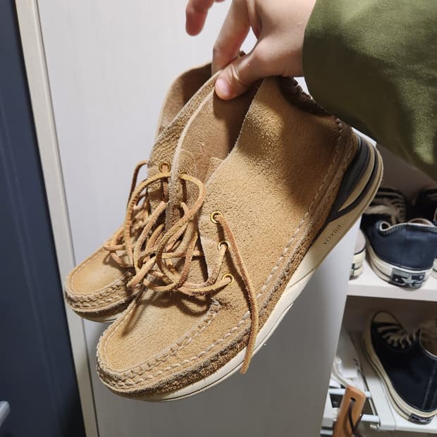 Visvim Voyaguer Moc-Folk 9.5