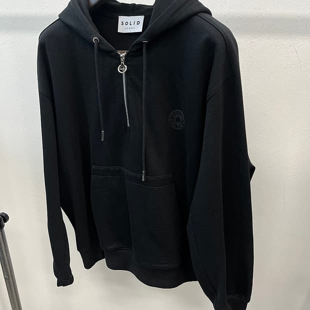100) 솔리드옴므 하프집 후드티 