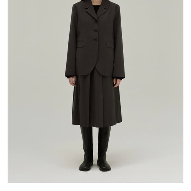 모이아 pleats slit skirt (stormy navy)