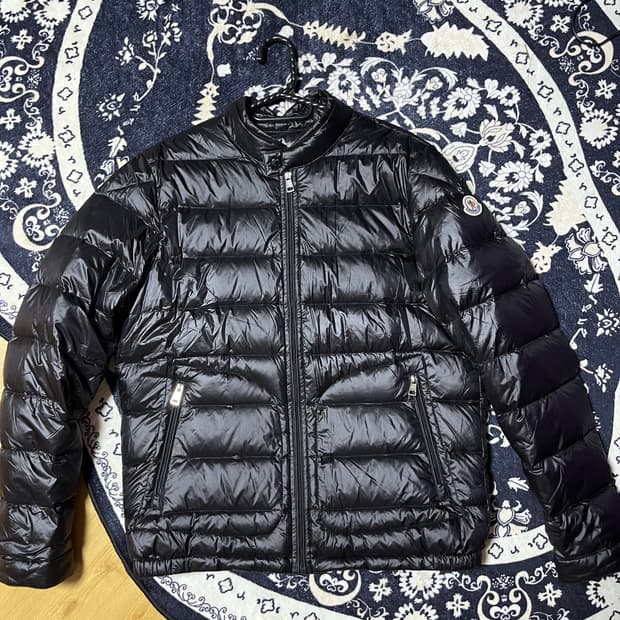 몽클레어 아코루스 (급처)