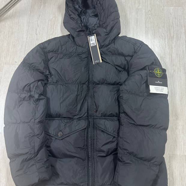(L)스톤아일랜드 40723 크링클랩스 후드 블랙 -24FW