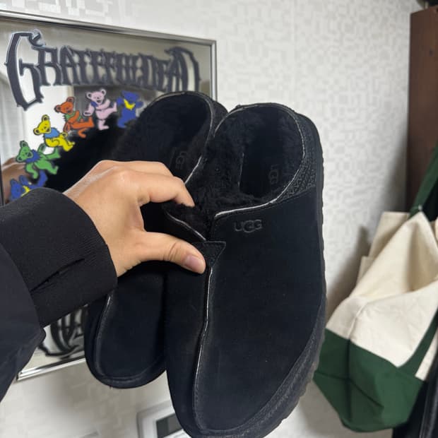 [290] UGG 어그 블랙 타스만