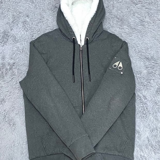 무스너클 버니스웨터 그레이 L