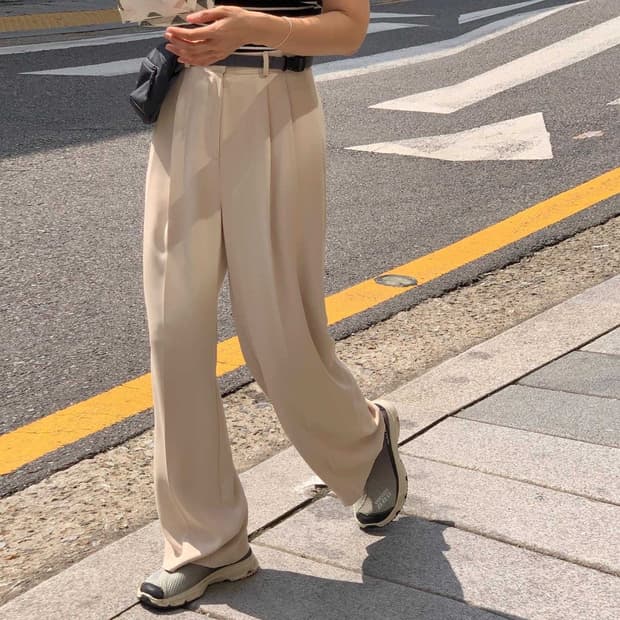 윤느(YUNNE) 애보키니 슬랙스 66 새상품