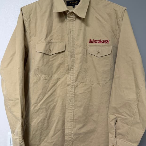 블랙아웃 워크셔츠