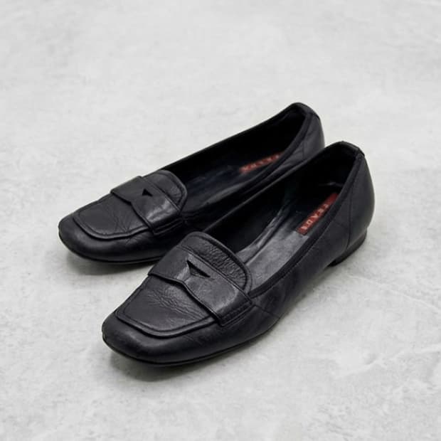 프라다 스포츠 페니 로퍼