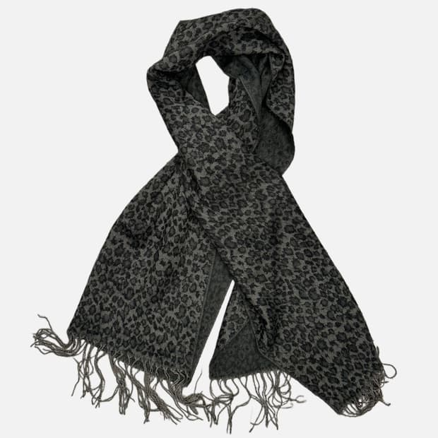 grey leopard fringe muffler