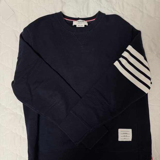 톰브라운 맨투맨 네이비 100 상태 극최상!!