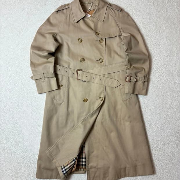 버버리 90's 더블 브레스티드 트렌치 코트 PN6657