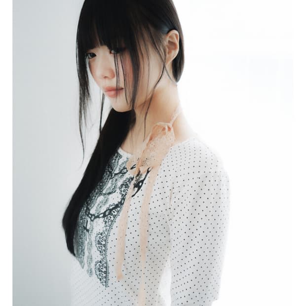 인앤양인하모니 Lace halter top, dot