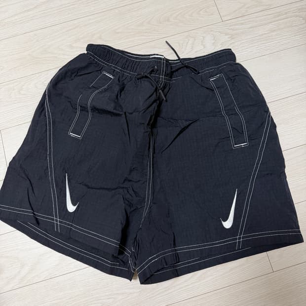 나이키 쇼츠 팬츠 m사이즈 1회착용