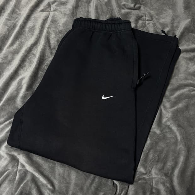 나이키 NRG 솔로스우시 기모 와이드팬츠