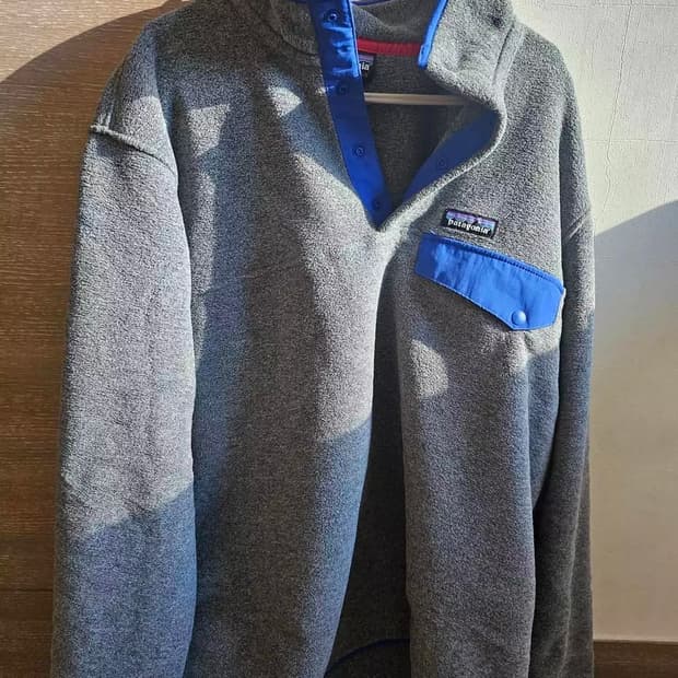 파타고니아 신칠라 니켈 블루 m