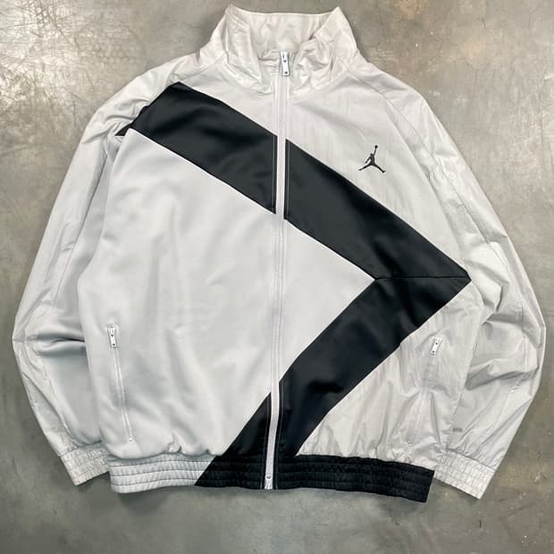 조던 윙스 바람막이