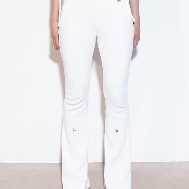 온스카 Star stud waffle leggings 아일릿 이로하 착용