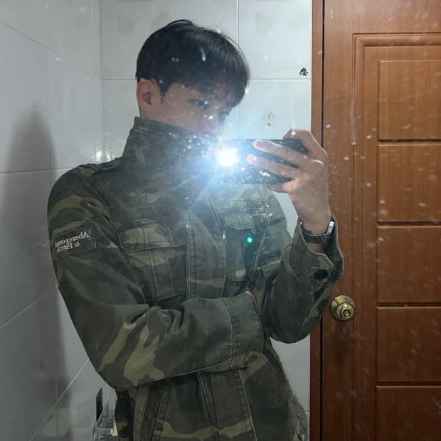 아베크롬비 밀리터리 하이넥 자켓