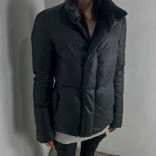 Kazuyuki Kumagai Attachment 코팅 다운 자켓