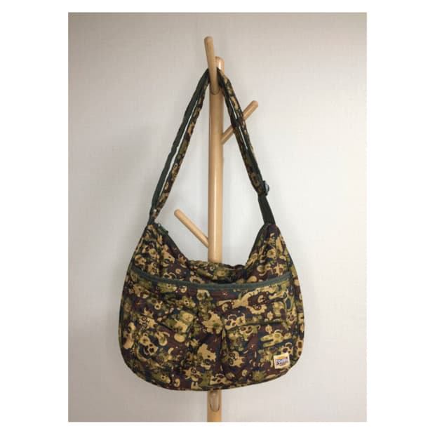 빈티지 카모 애니멀 패턴 패디드 크로스백