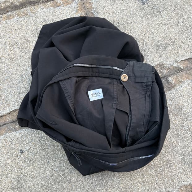 알마니 꼴레지오니 스트랩 울 트라우저