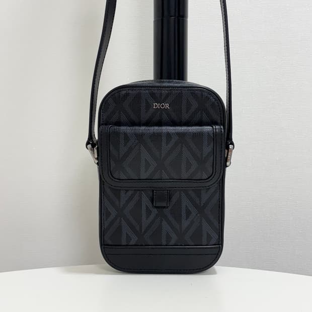 [OS]디올 오블리크 힛더로드 크로스백