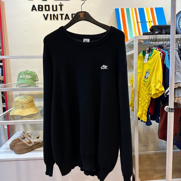 나이키 스루시 로고 니트 스웨터 블랙 XL