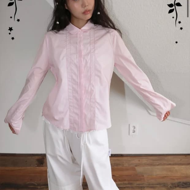 노피셜노피스 라운드 카라 레이스 셔츠 핑크 