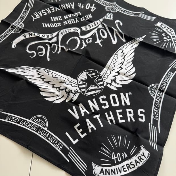 ANNIVERSARY BANDANA 40주년 기념 반다나