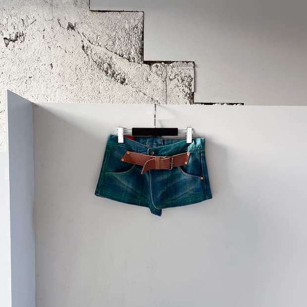 Levi’s RED / Made in Italy (2001)