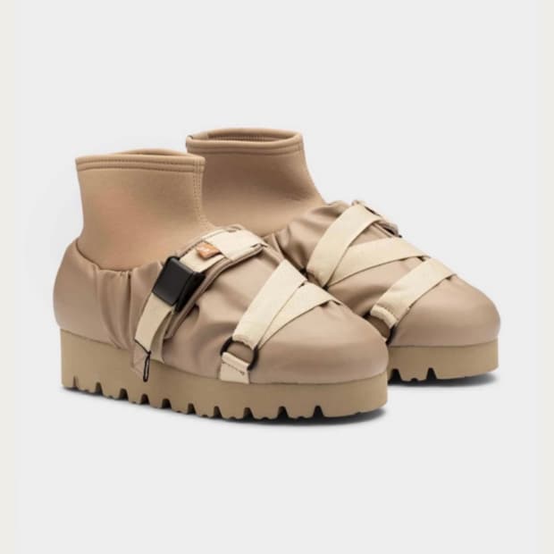 YUME YUME NAWA CAMP SHOES 37