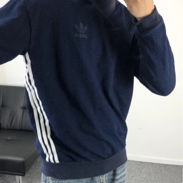 아디다스 정품 인디고 삼선 맨투맨