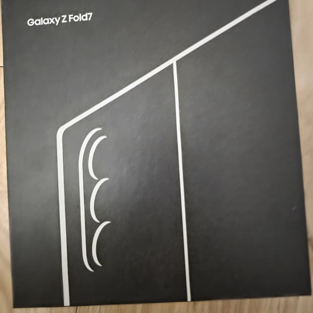 갤럭시 폴드7 미개봉